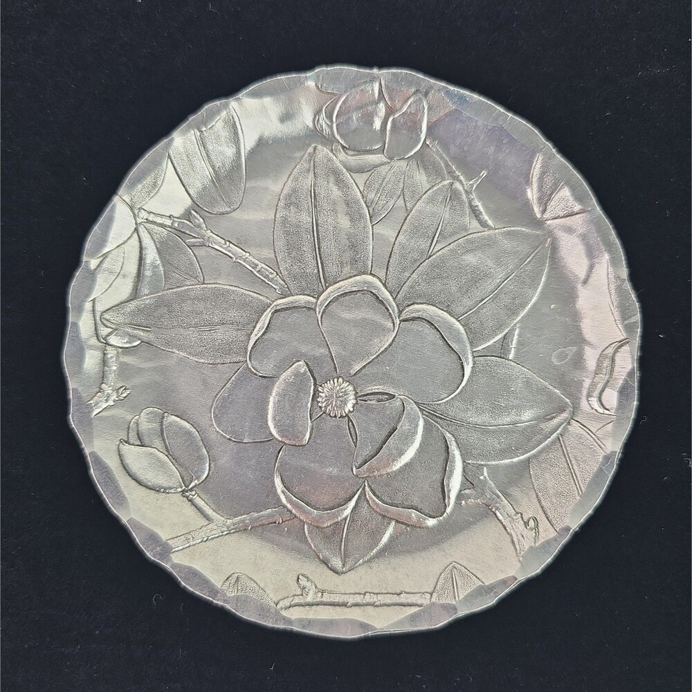 Wendell August Forge Aluminum Magnolia Flower Trinket Dish Hand Hammered 4.5 in